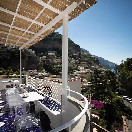 Positamy * ポジターノ